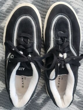 Airwalk 90s Vintage Black and White Reflective Skate Sneakers W's 7.5